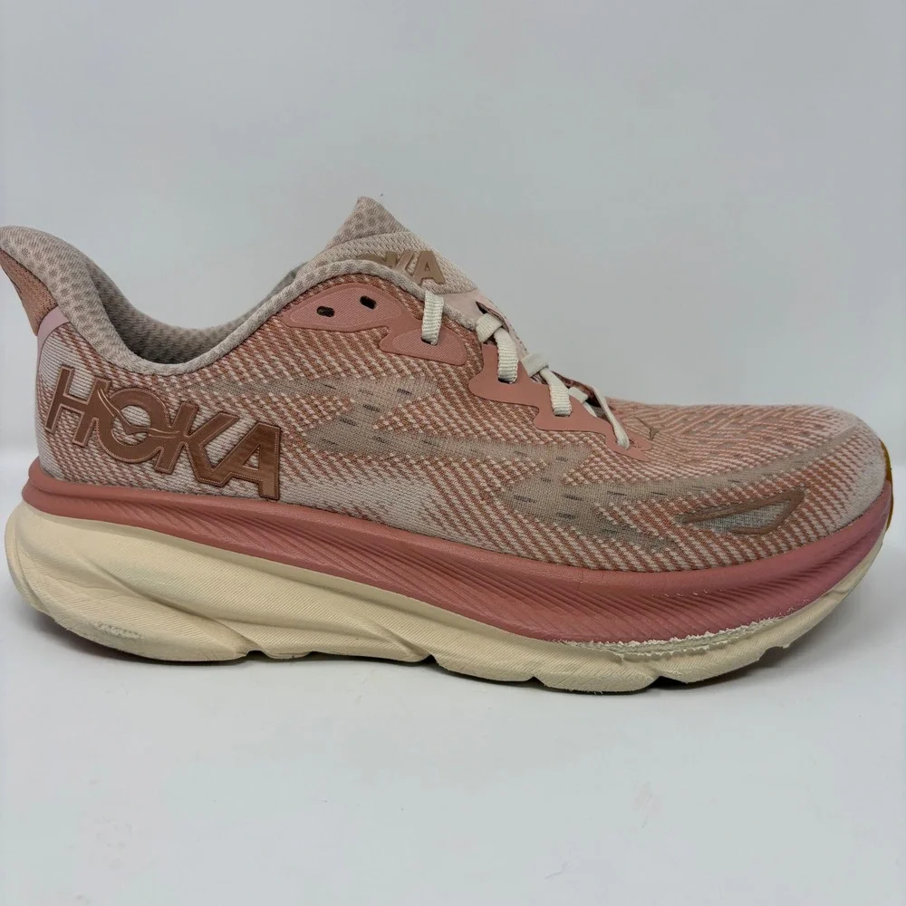 Hoka Clifton 9 Women's Size 10 Sandstone Cream Running Shoes (1127896 SNC)